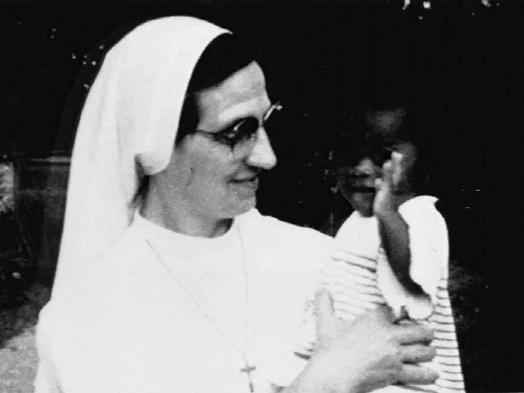 La venerabile suor Dinarosa Belleri, morta nel 1995 dopo aver contratto il virus Ebola