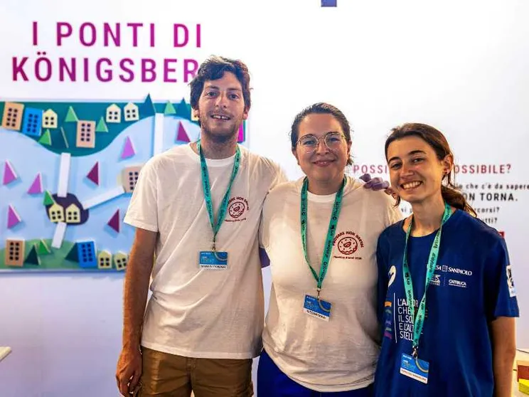 Fiorenzo Massaini con i suoi compagni d'avventura