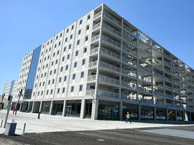 Ex caserme e periferie: a Milano gli studentati sorgono ovunque