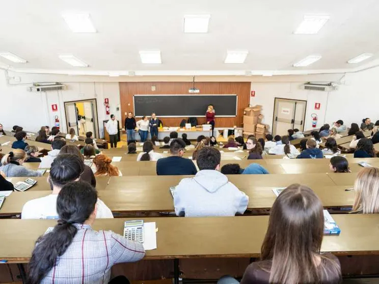 Al via il semestre filtro di Medicina, ma i posti ancora non bastano