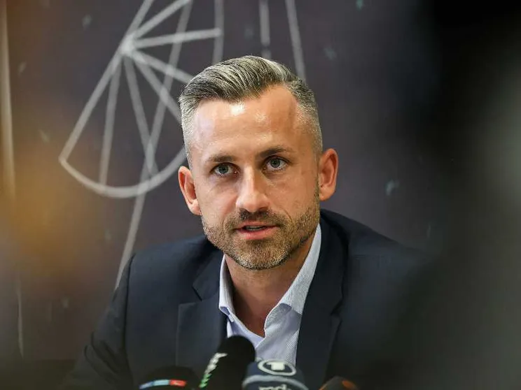 «Esercito e armi per le espulsioni dei migranti». L'ultimo piano choc di AfD in Germania