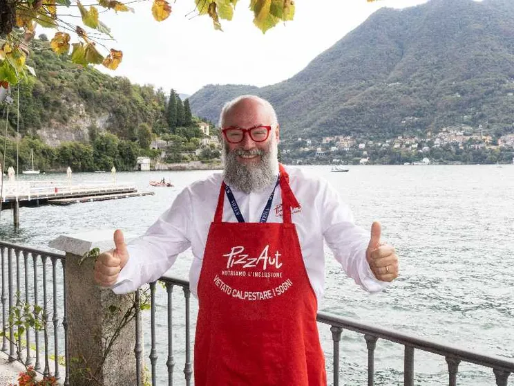 La straordinaria storia di Nico Acampora e di PizzAut: «Non smettiamo di far lievitare i sogni»
