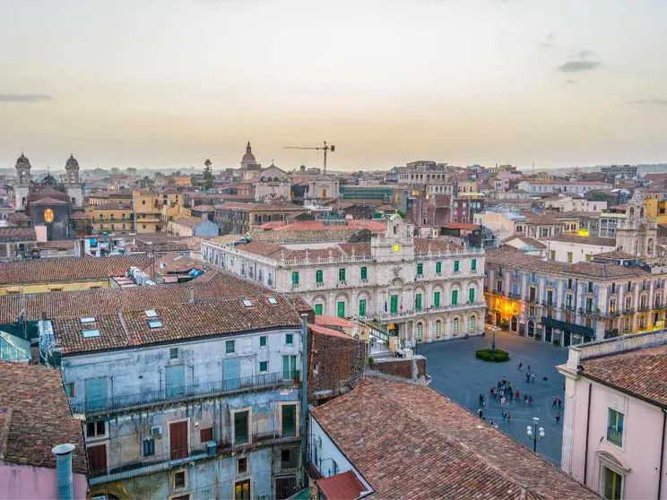 Una vista del centro storico di Catania / IMAGOECONOMICA