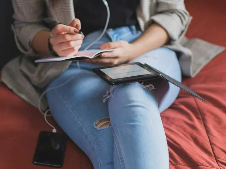 Il "semestre filtro" degli aspiranti medici? Si prepara con quiz, piattaforme e IA