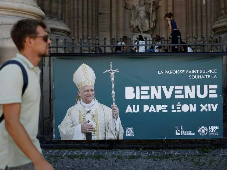 Il Papa in Francia: a Metz il summit su pace ed Europa con i 27 capi di governo e i vertici Ue