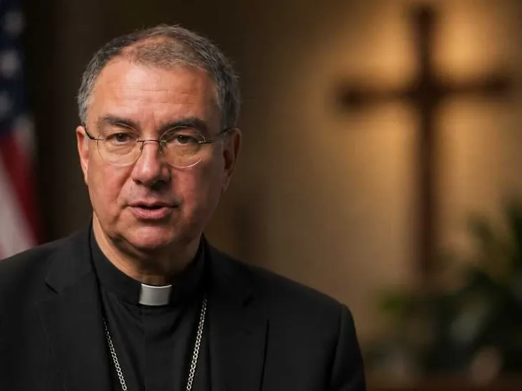 Cantú: «Con l'IA è in gioco l’umanità stessa e i pastori sono chiamati a proteggere il gregge»