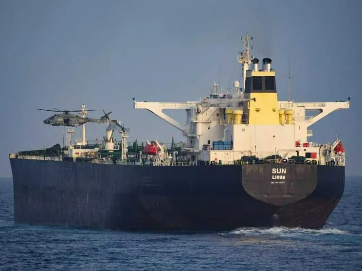 L'abbordaggio della Marina italiana alla MV Sun, avvenuto il 30 agosto / European Union Naval Force photo