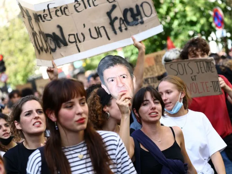 «Il vento della rivolta in Francia premierà i partiti più radicali. Qui la crisi è di sistema»