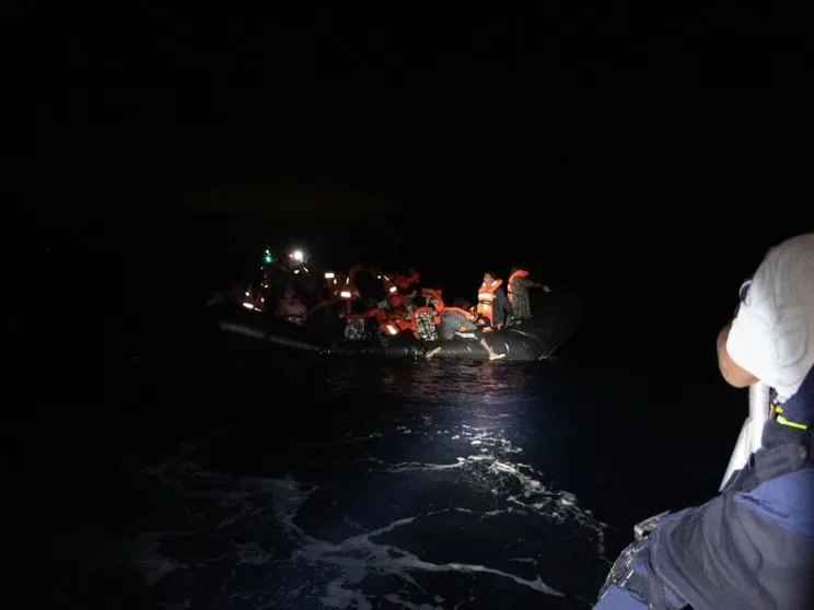 La Ong Sea Watch salva 151 persone: «Dateci un porto più vicino»