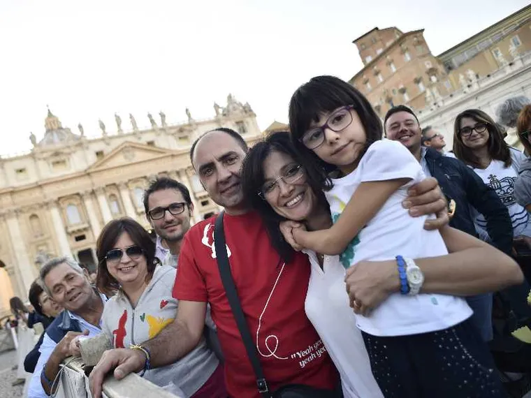 Vocazione al matrimonio e coniugi in difficoltà. A ottobre il summit sulla famiglia con Leone XIV e i vescovi del mondo