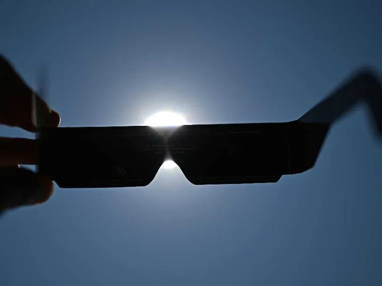 Quando vederla, come e dove: tutto quello che c'è da sapere sull'eclissi di sole di mercoledì