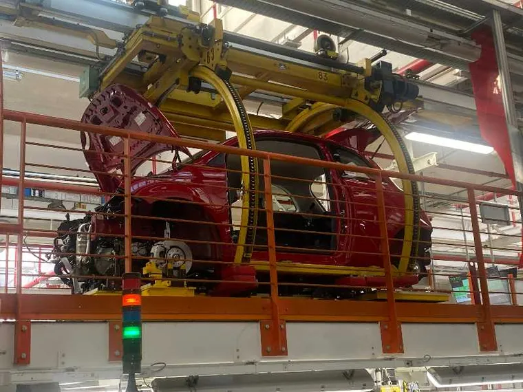 Il mercato auto dà i numeri: ecco chi sale e chi scende