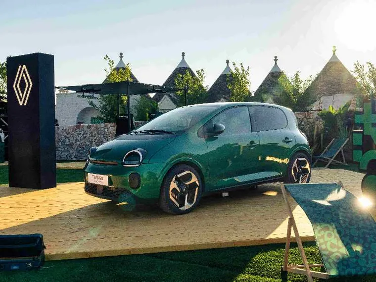 «Auto elettrica: basta sconti da Black Friday, servono aiuti strutturali»