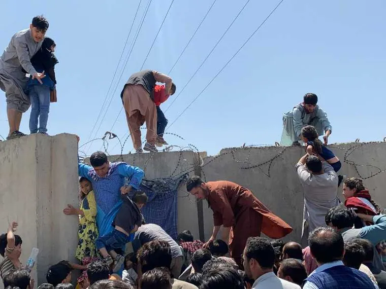 Agosto 2021: quel ritiro dall'Afghanistan di cui porto ancora il peso