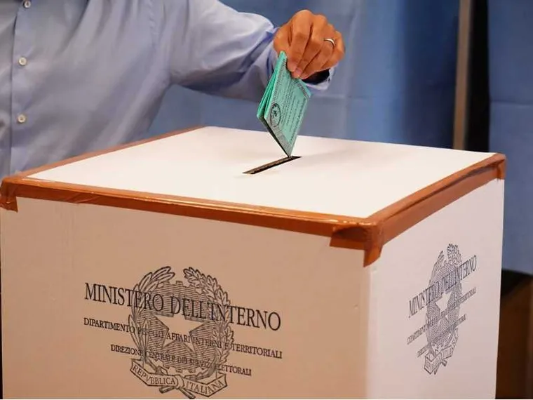 Seggi elettorali per il referendum costituzionale 2020