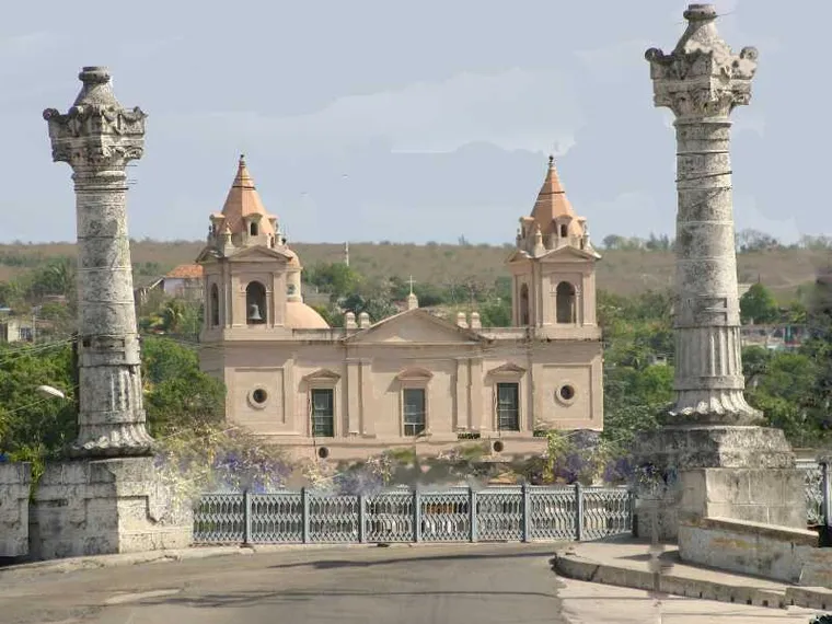 La chiesa di San Pietro Apostolo a Matanzas, Cuba, città a circa 90 km a est de L’Avana