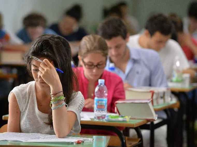 Al via gli esami "di riparazione", ma la bocciatura a settembre dipende anche dall'indirizzo