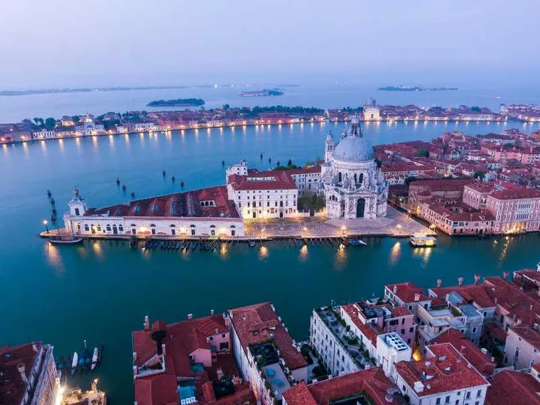 A Venezia, per trovare una mediazione sul centro di culto islamico, è intervenuto il patriarca
