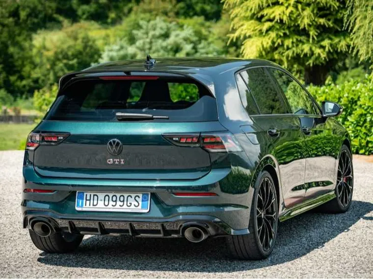 Golf GTI Edition 50: 325 CV di pura adrenalina per festeggiare 50 anni di un mito