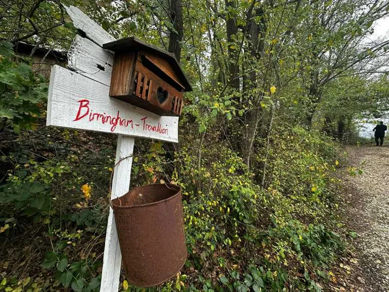 Le cinque cose che abbiamo imparato dalla vicenda della famiglia nel bosco