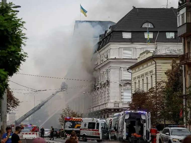 Il drone russo sulla sede degli 007: cosa è successo a Kiev