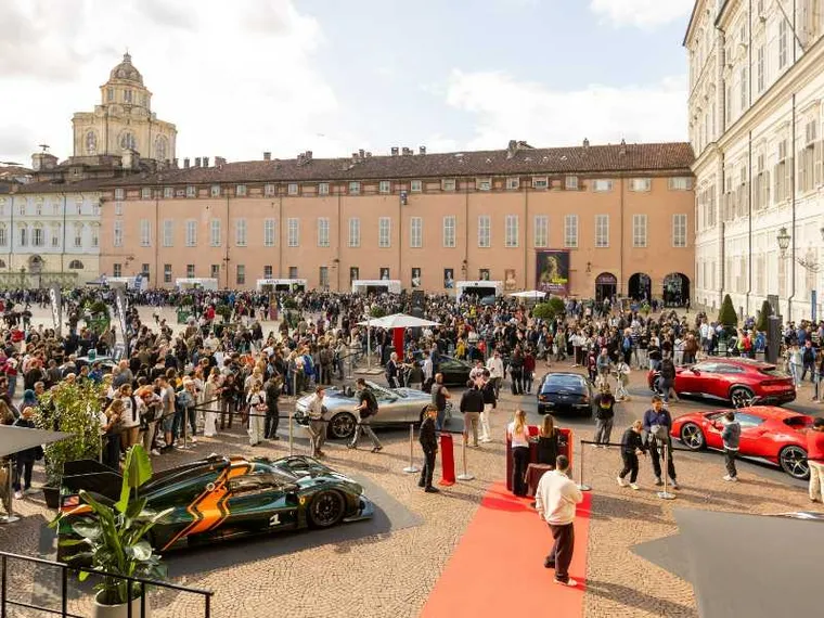 Tanta Cina, ma non solo: Torino per tre giorni torna capitale dell'automobile