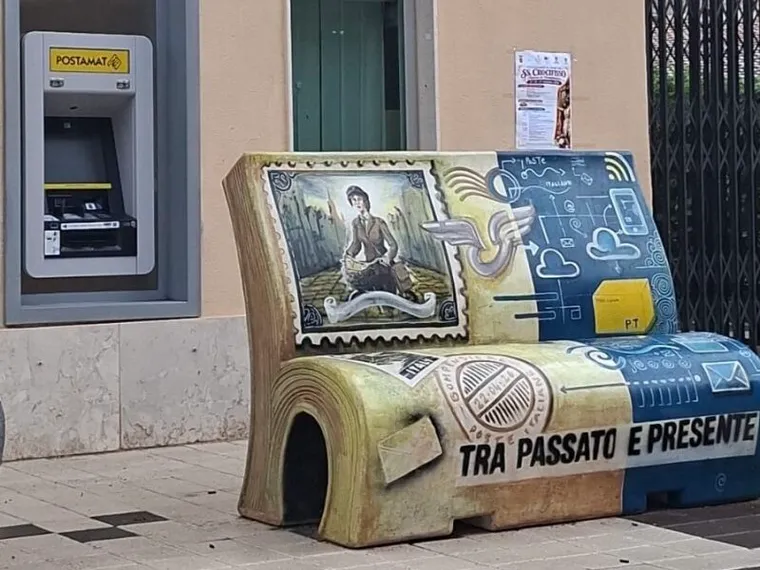 Un Atm "riaccende" un paese di 468 abitanti: «Finalmente possiamo prelevare nel nostro Comune»