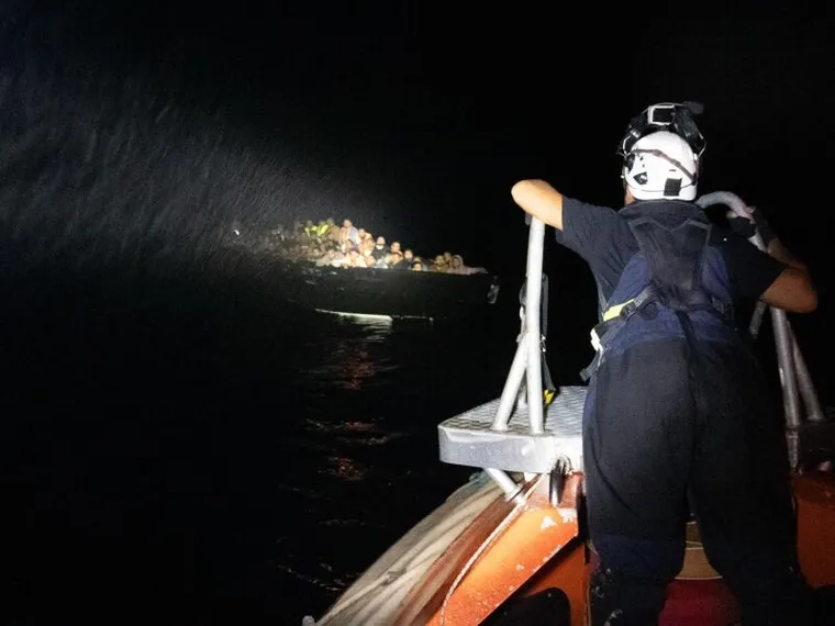 Il soccorso della barca intercettata dalle milizie libiche / SeaWatch