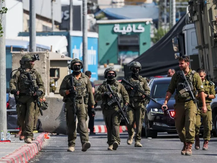 Dentro la Cisgiordania chiusa a chiave da Netanyahu. «Ma noi qui siamo umiliati ogni giorno»