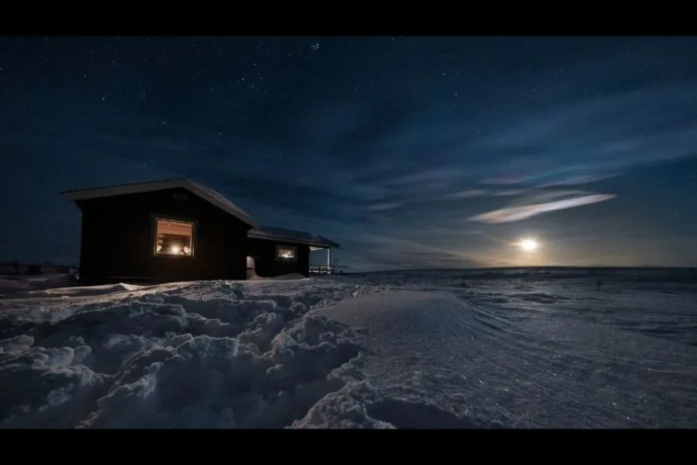 Una cabin di Saitijavri, tundra, 2020