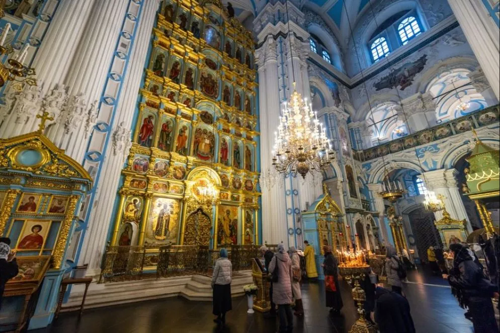 L'iconostasi principale della cattedrale