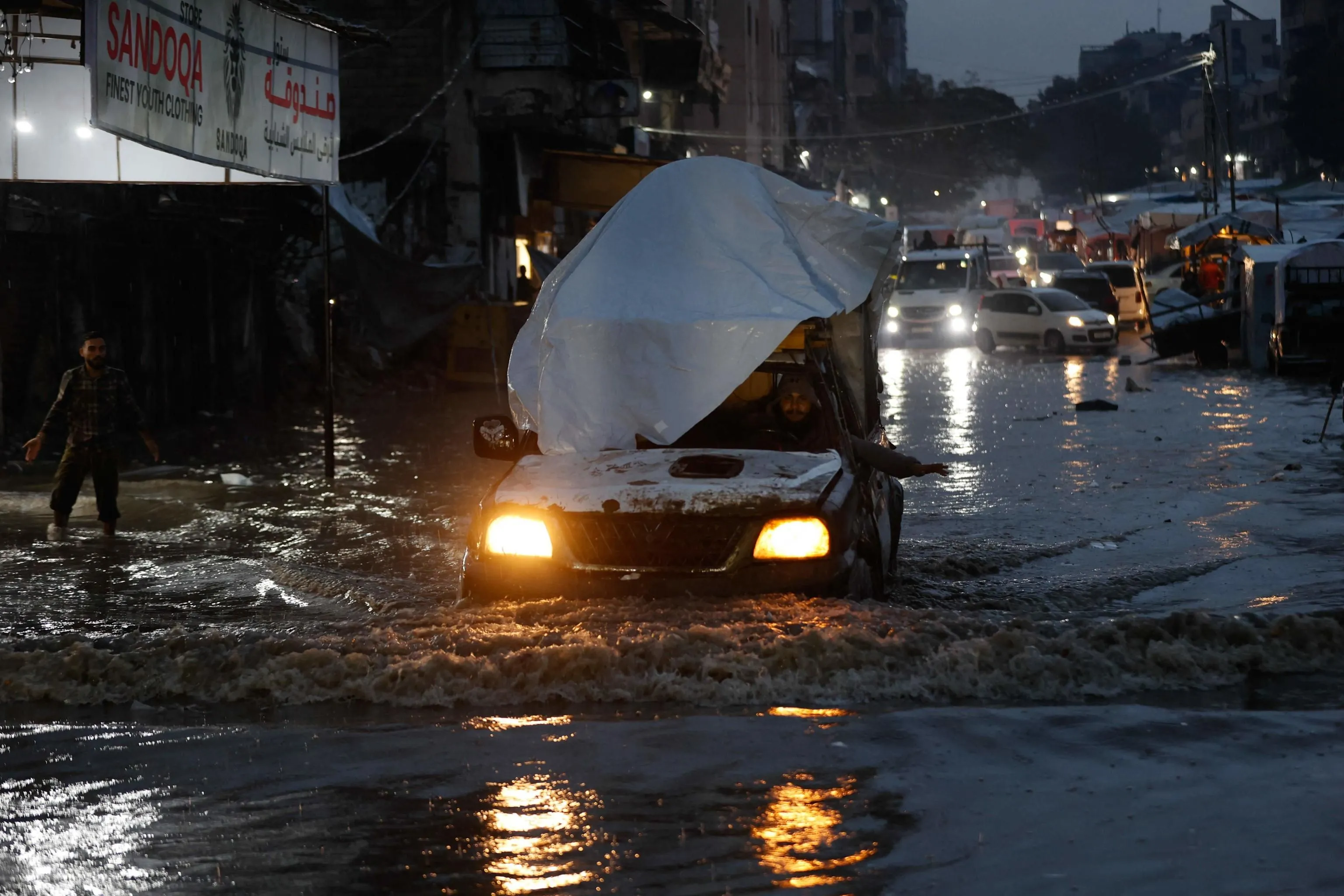 Gaza City allagata /Afp