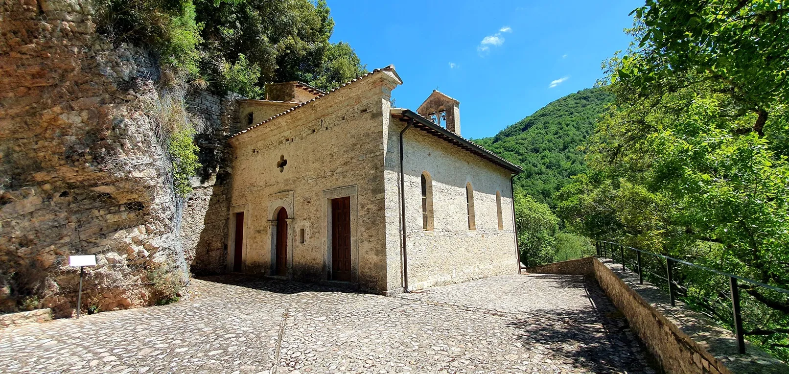 Cammino dei Borghi Silenti, Eremo della Pasquarella / foto Marco Fioroni