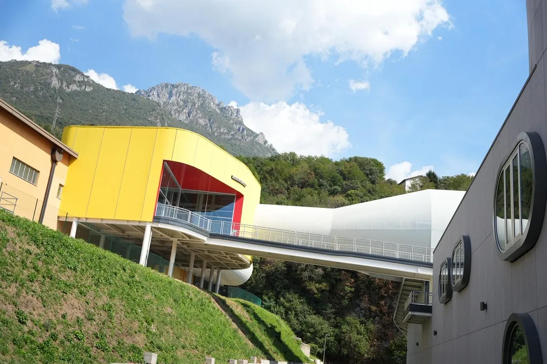 Il nuovo stabilimento e il museo di Moto Guzzi a Mandello del Lario / Ufficio stampa Piaggio