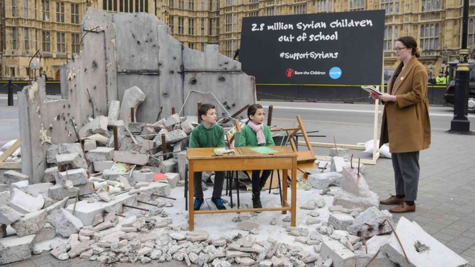 Emergenza scuola per 2,8 milioni di bimbi siriani