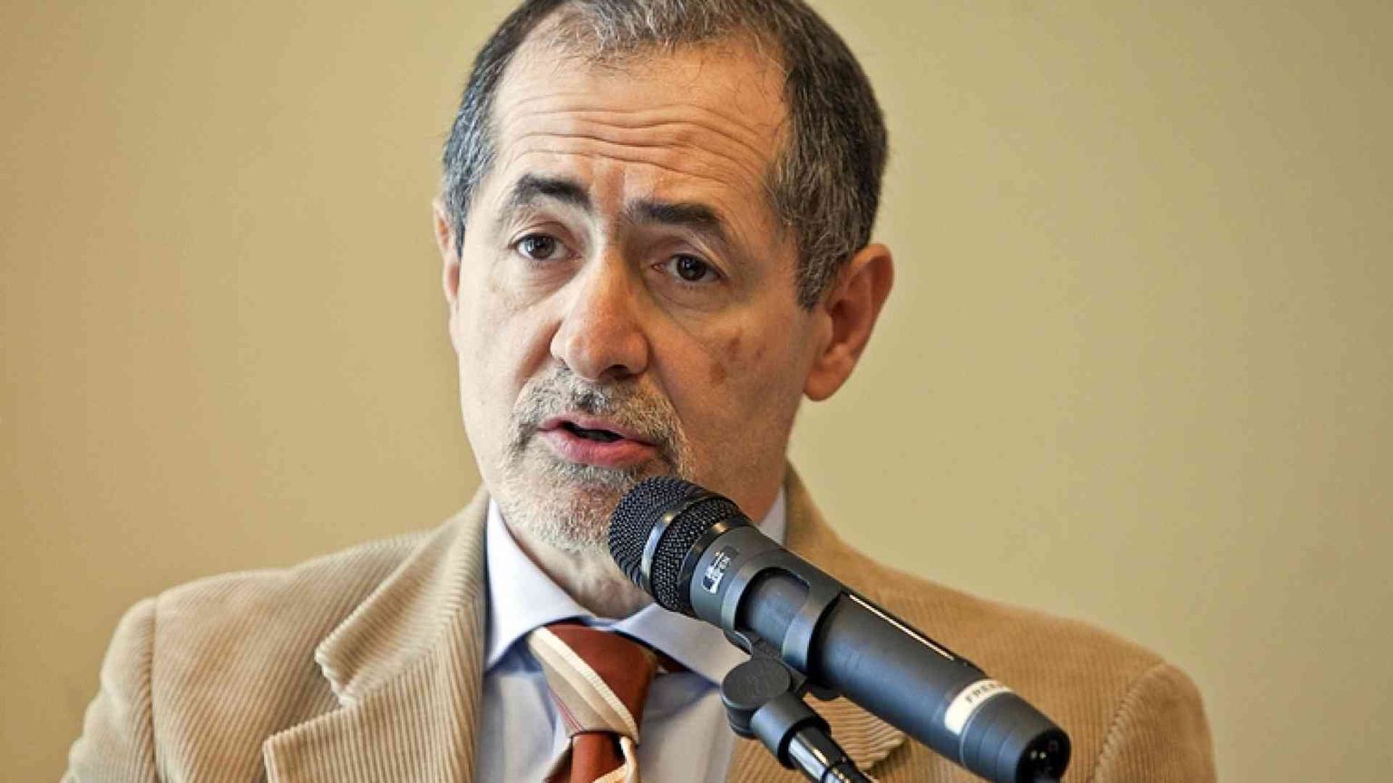 Si fa presto a dire euroministro del Tesoro