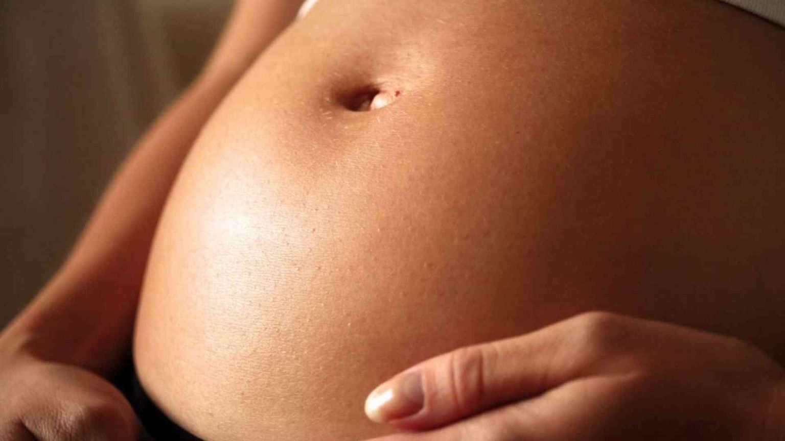 Renzi: un decreto sull’utero in affitto