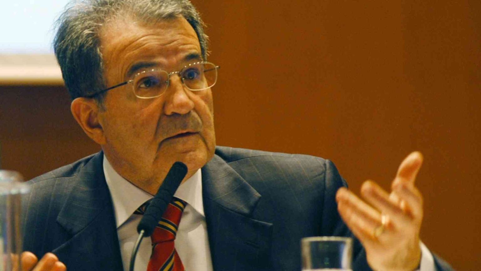 Prodi: «Combattere le disuguaglianze»