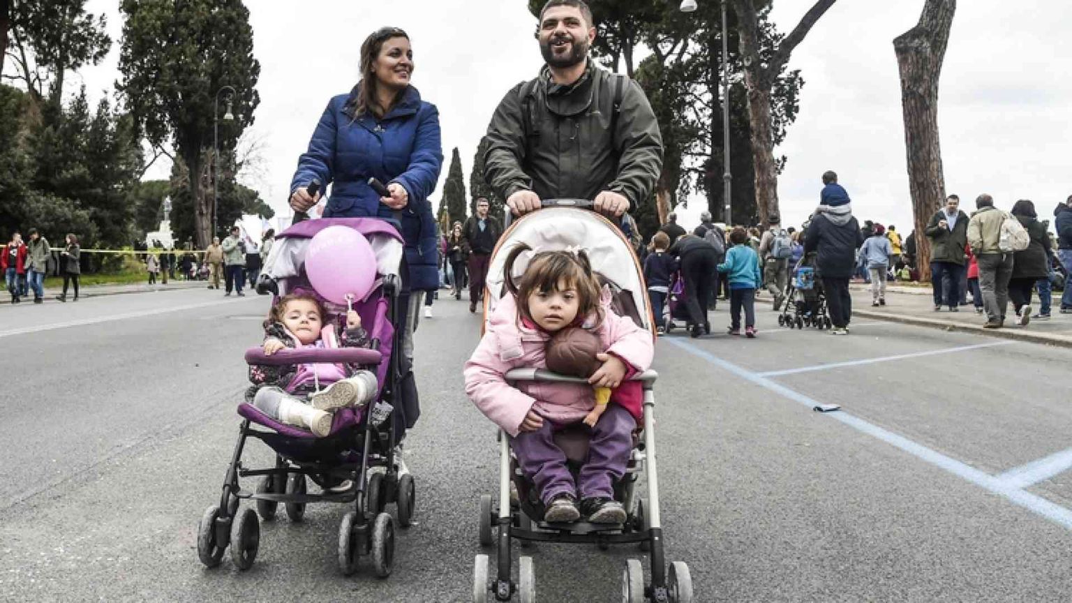 Unioni civili, il dovere di tutelare chi nasce