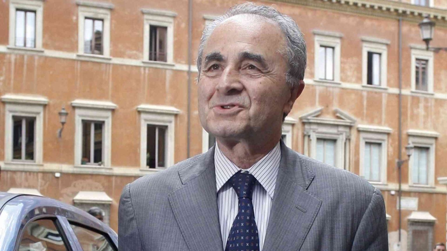 Parisi: sto con Renzi, D'Alema ha soffocato l'Ulivo