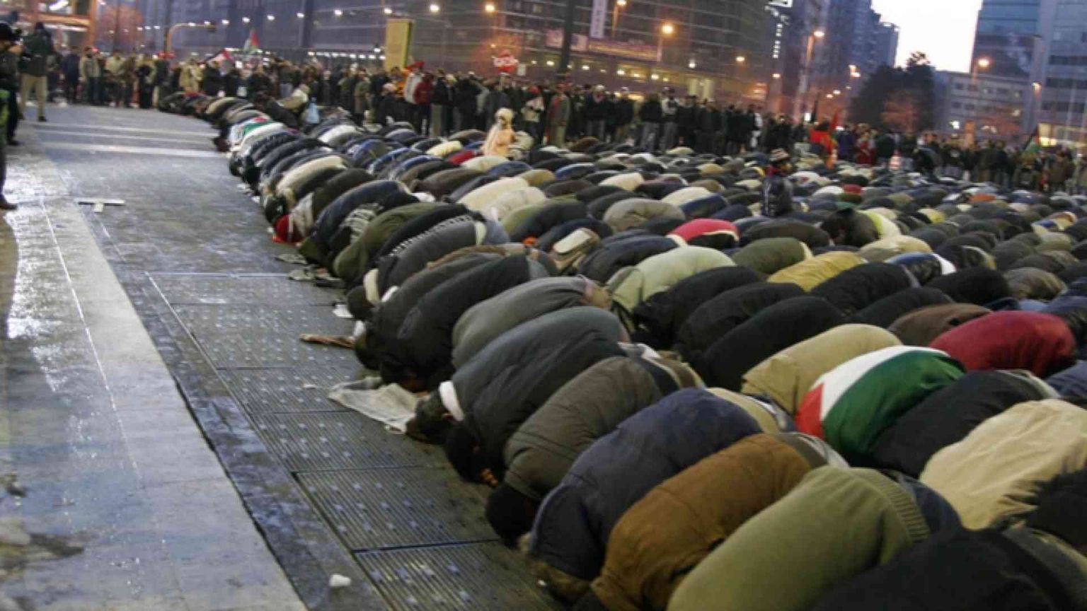 La condanna dei musulmani d'Italia: sono belve