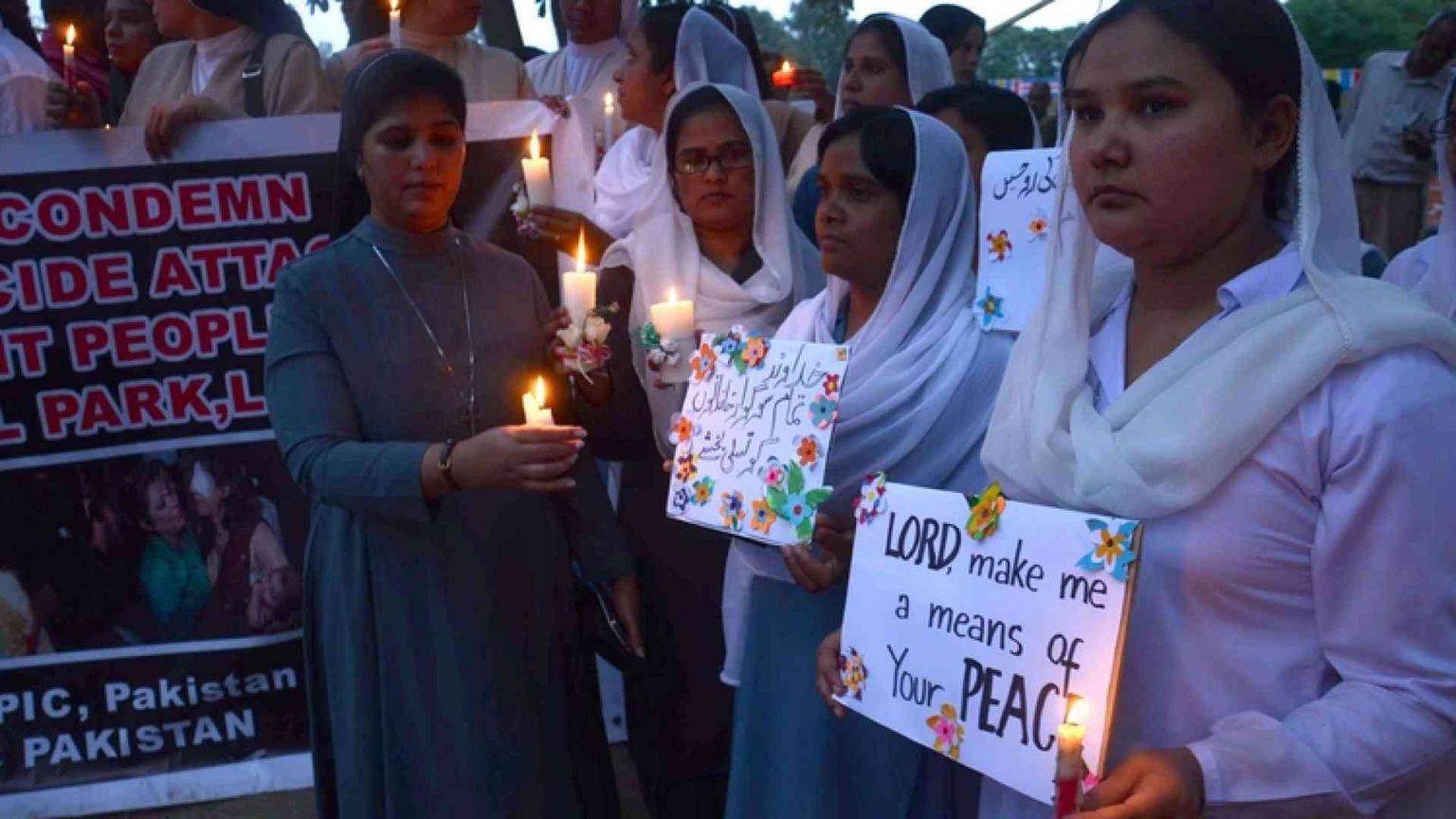 La strage di Pasqua, veglia a Roma