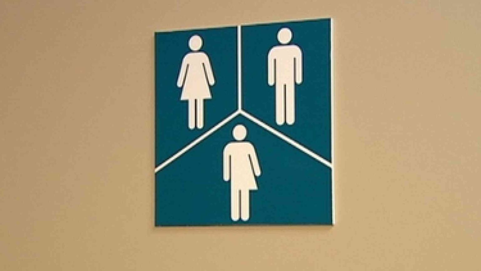 Transgender e bagni pubblici, non solo guerra