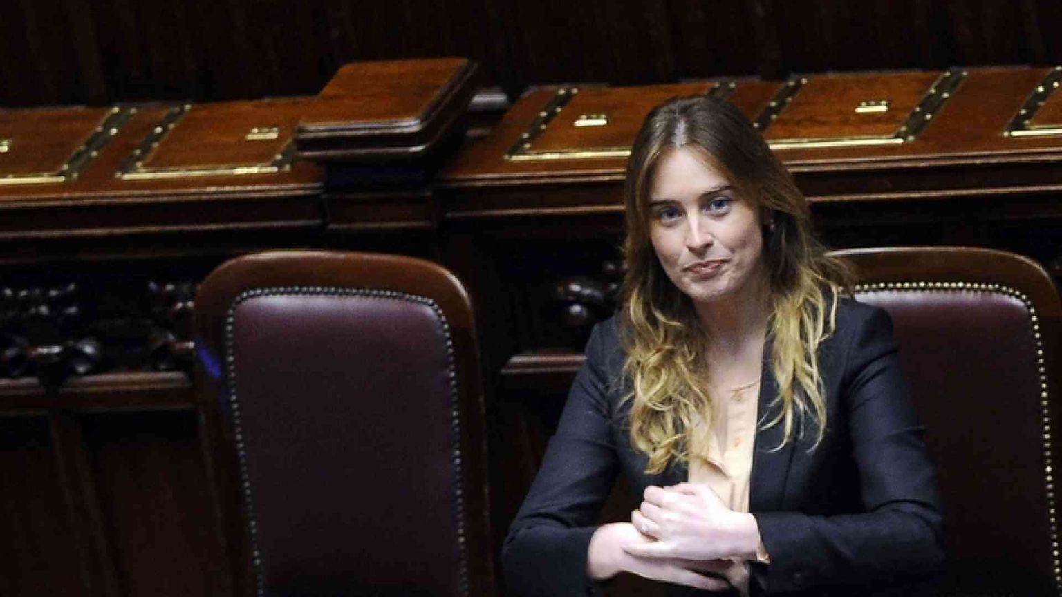 La riforma è legge, Senato addio