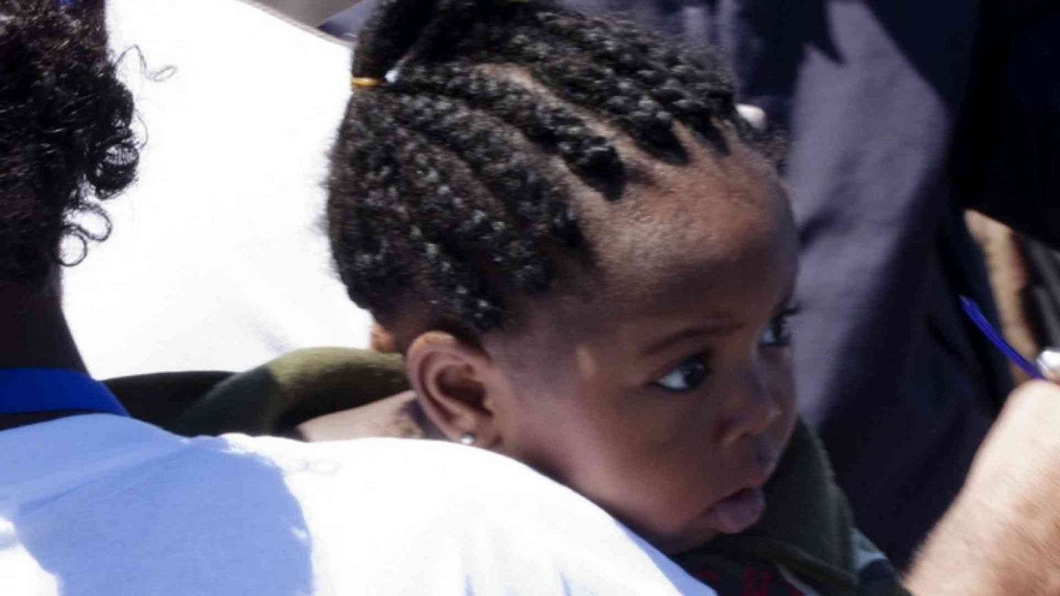 Migranti, il dramma dei bambini soli