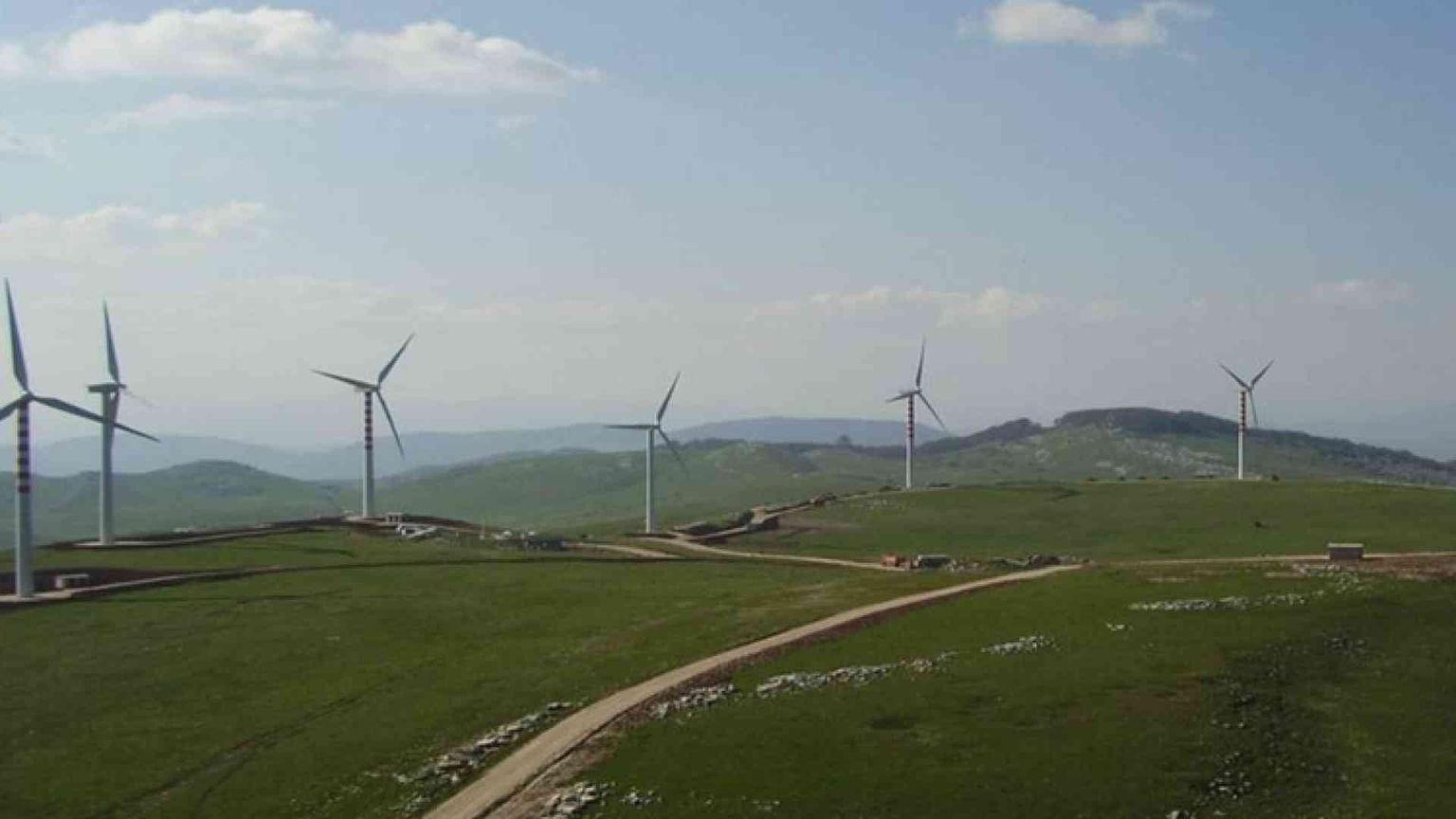 Energie rinnovabili in Italia: a pochi watt dalla svolta verde