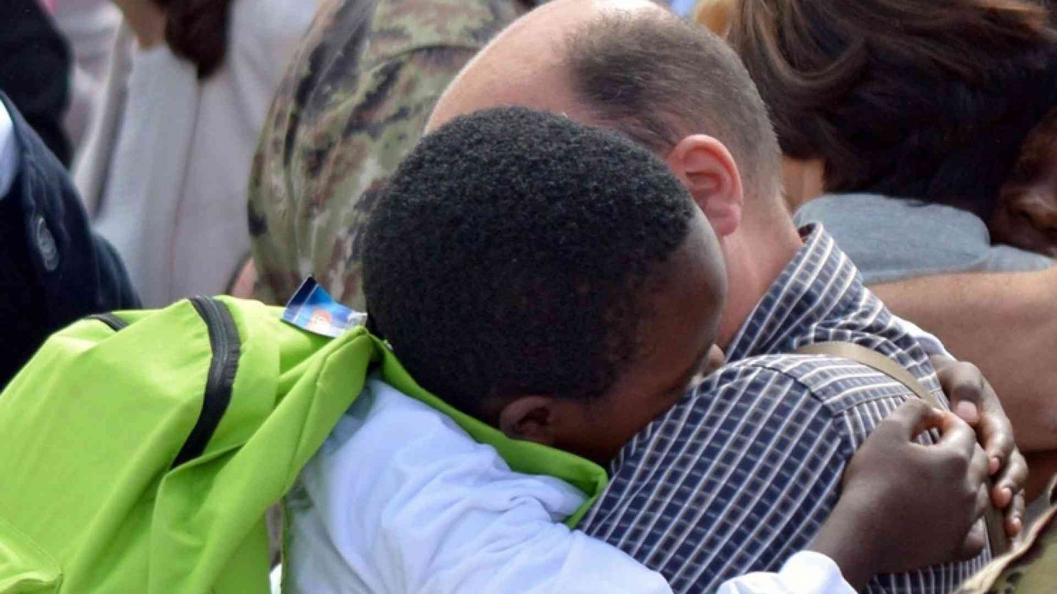 Adottati in Congo, parcheggiati in caserma