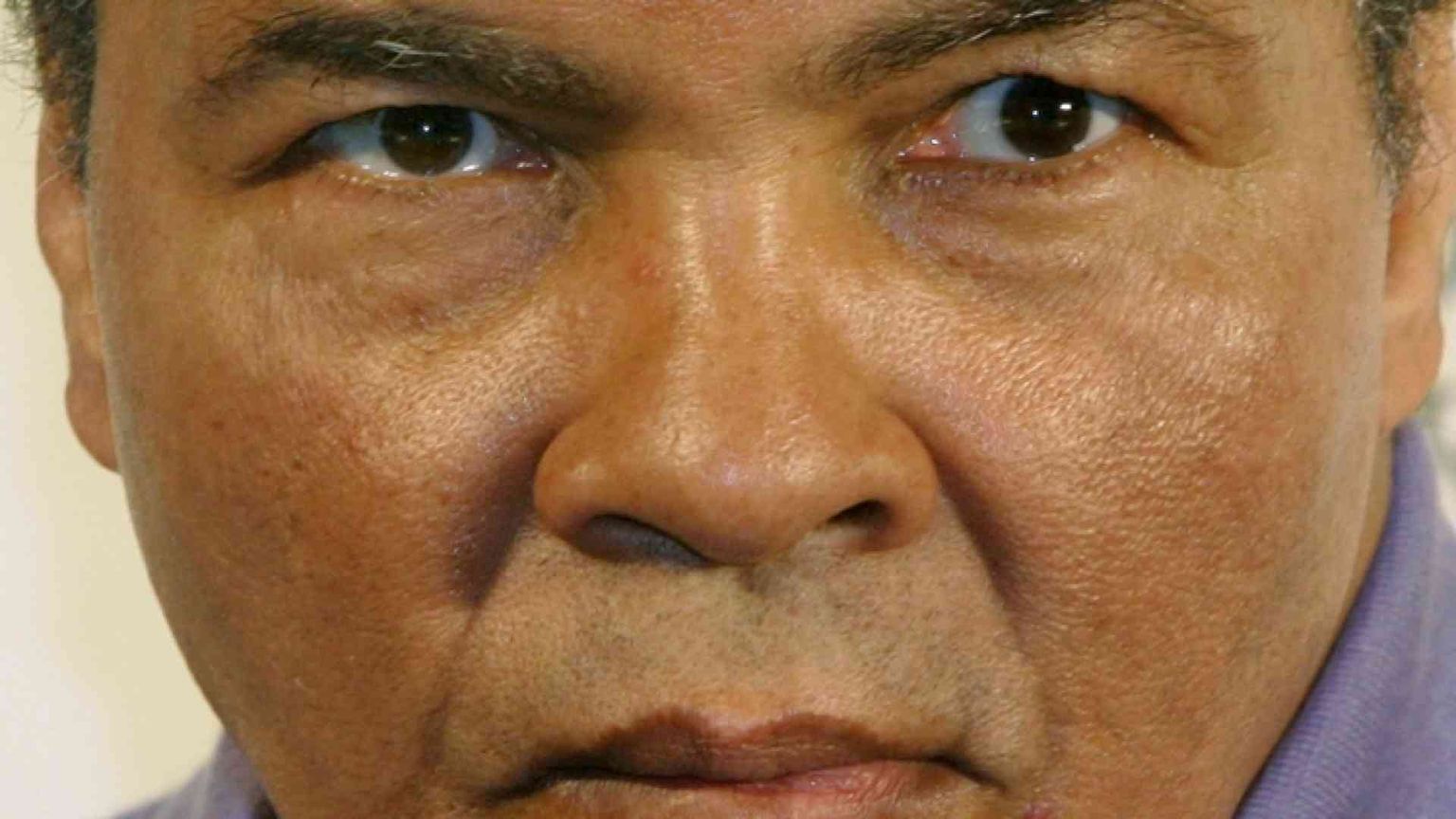 Addio a Muhammad Ali, leggenda della boxe