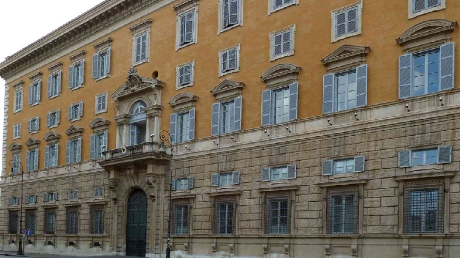 Scomunicato il «gruppo» di Gallinaro