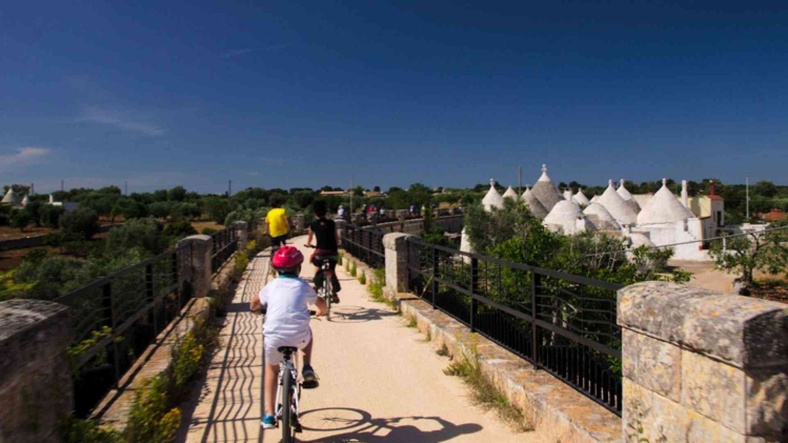 Ciclovie d’Italia il nuovo turismo che aiuta il Pil